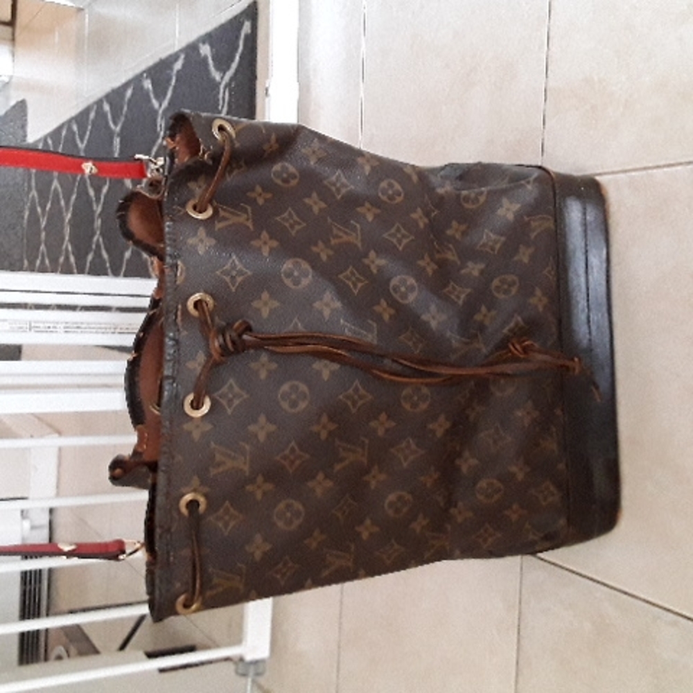 Louis Vuitton noe bag